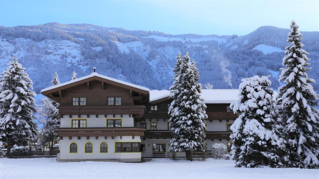 Pension Alpenrose Maishofen Exterior foto